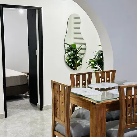Hermoso Y Amplio Apartamento Cerca Al Centro De Medellin Exterior photo
