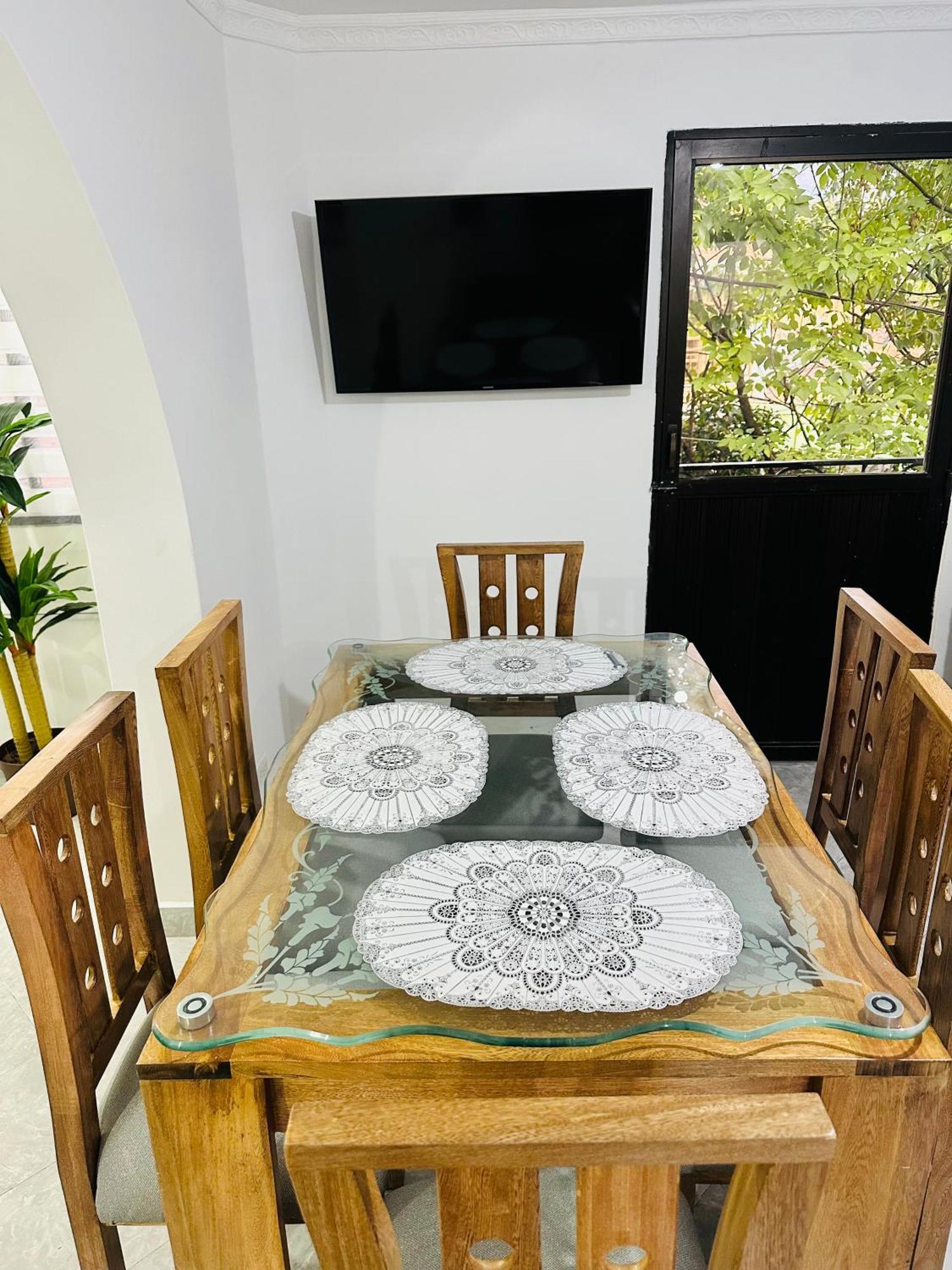 Hermoso Y Amplio Cerca Al Centro De Appartement Medellín